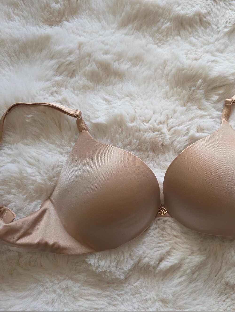 Victoria Secret Pushup Bra 32A